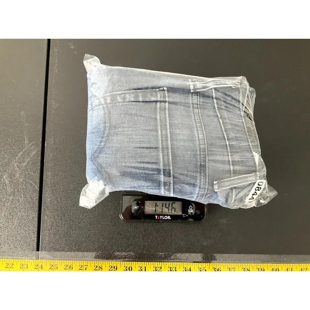 Levis super fast
